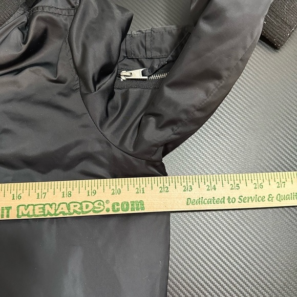 Levi Strauss & CO Women's Satin Bomber with Pullover Hood Black - L - Picture 6 of 10